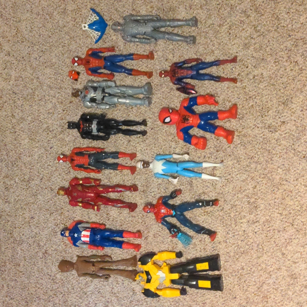 Action figures lot